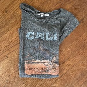 Perfect maternity tee size small